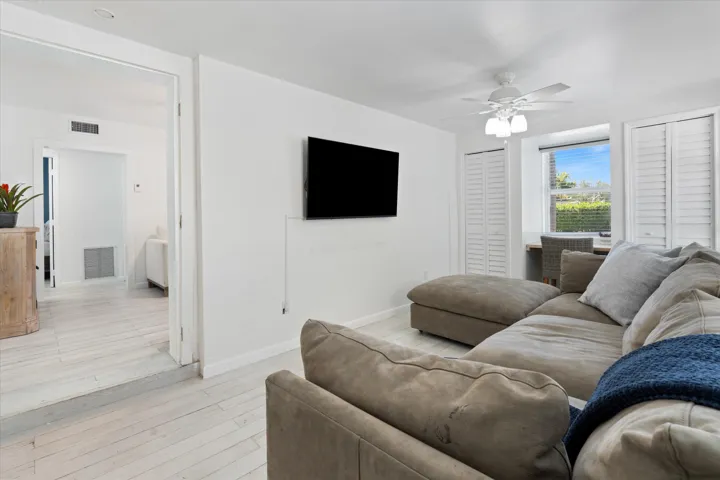 Bedroom 4 / Office
