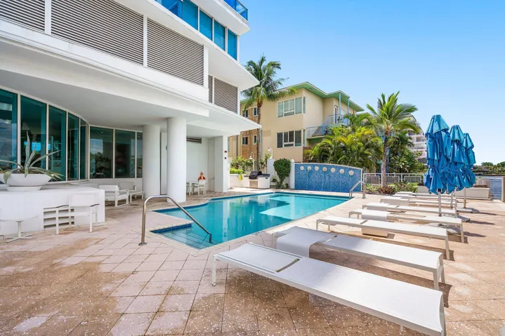 060-715BayshoreDrive-1004-FortLauderdale