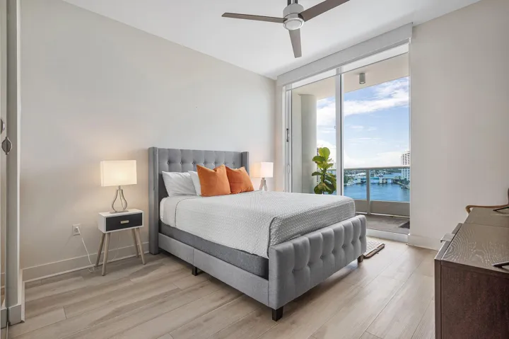041-715BayshoreDrive-1004-FortLauderdale