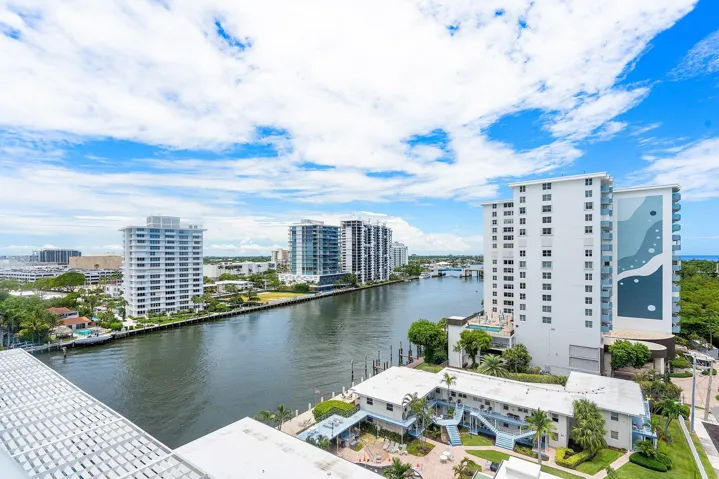 053-715BayshoreDrive-1004-FortLauderdale