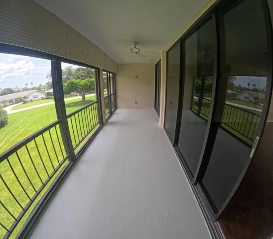SCREENED LANAI