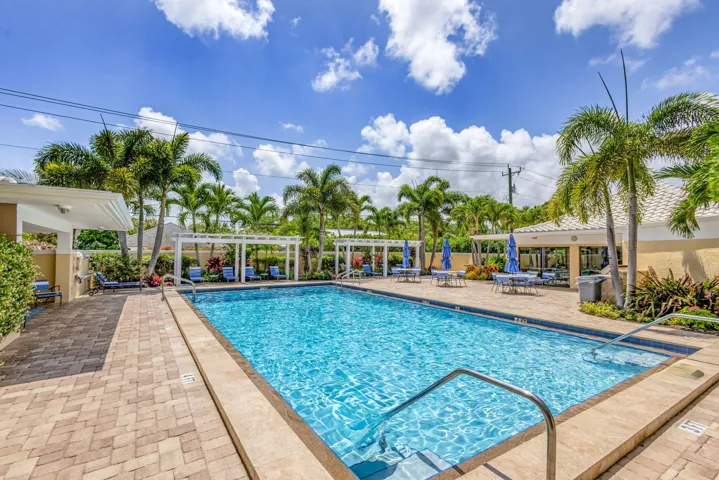 COMMUNITY POOL