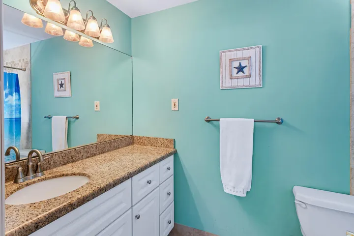 622 SW Pine Tree Lane-33