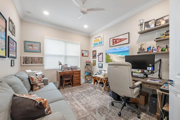 Den - Office