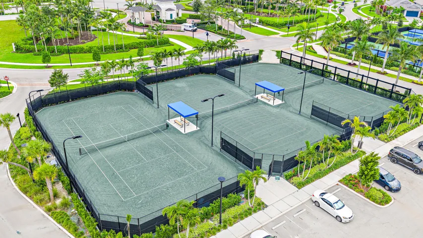 Tennis