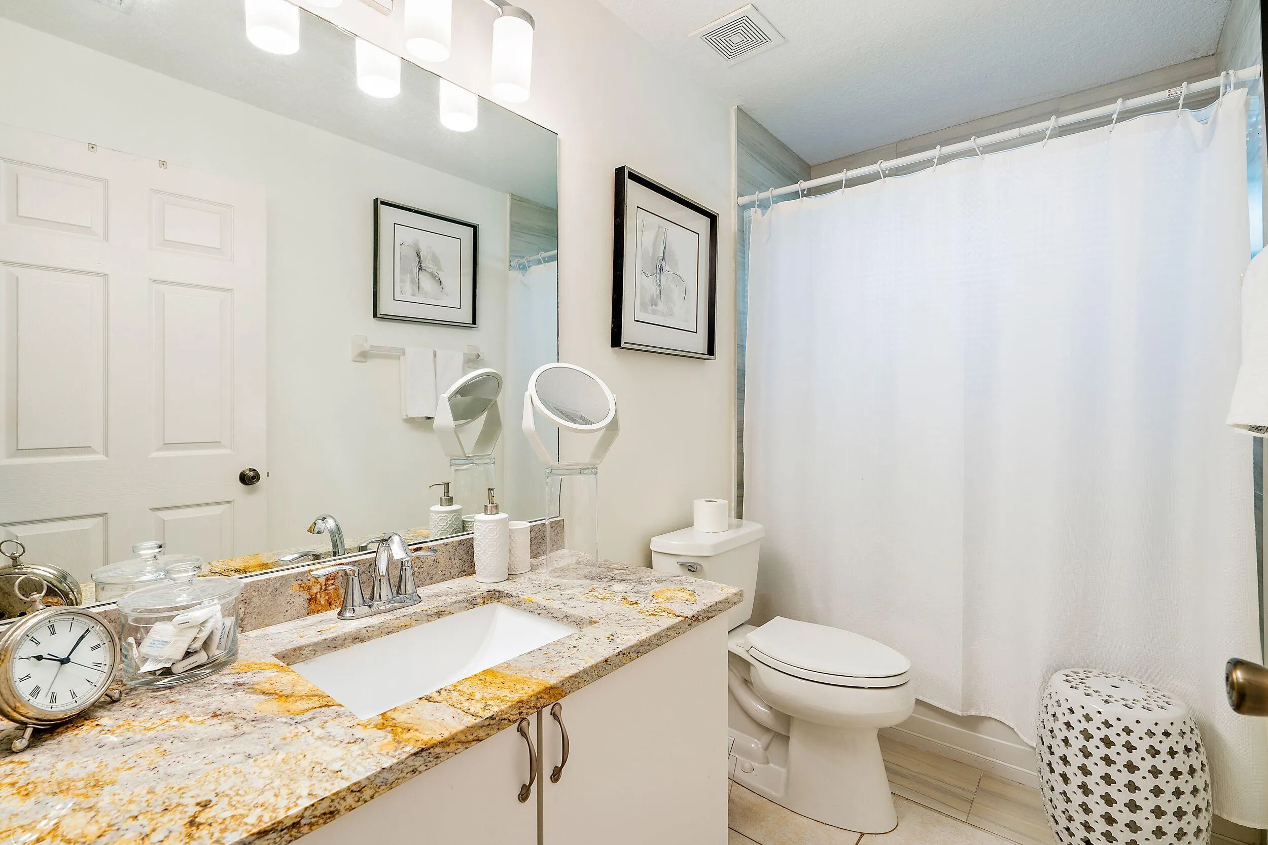 2nd Bathroom