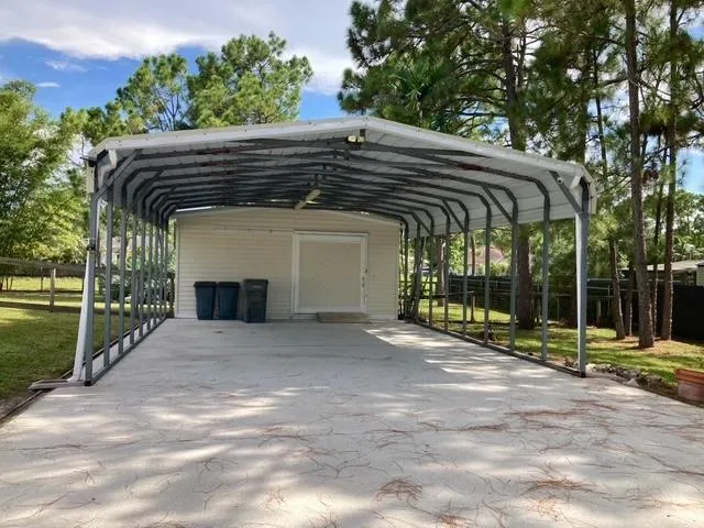 Carport/Overhang Area