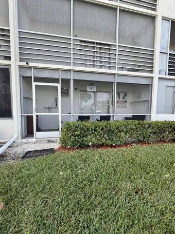 Lanai from outside