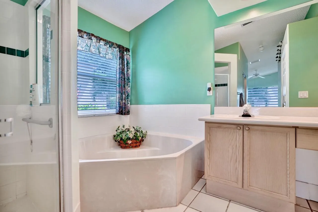 5886 Las Colinas Circle - 55