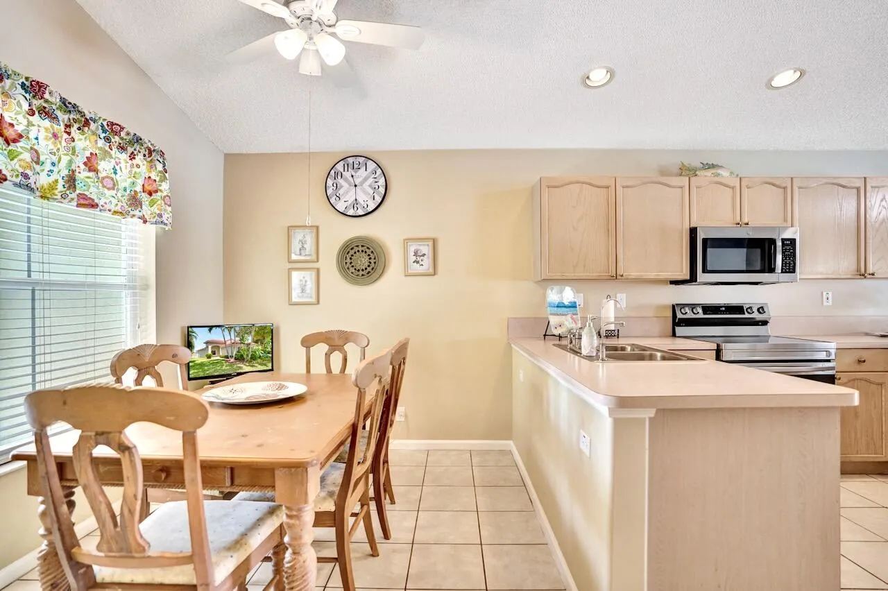 5886 Las Colinas Circle - 34