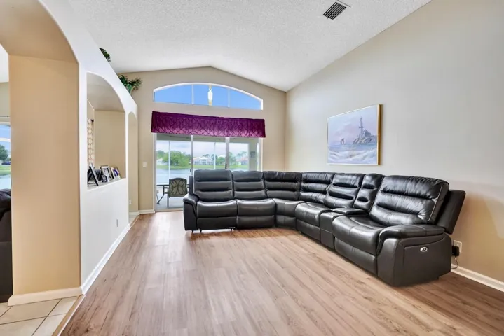 5886 Las Colinas Circle - 20