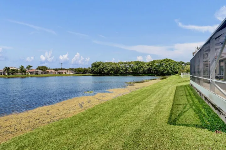 5886 Las Colinas Circle - 65