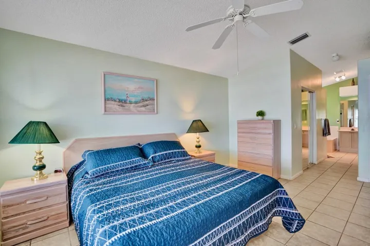 5886 Las Colinas Circle - 53