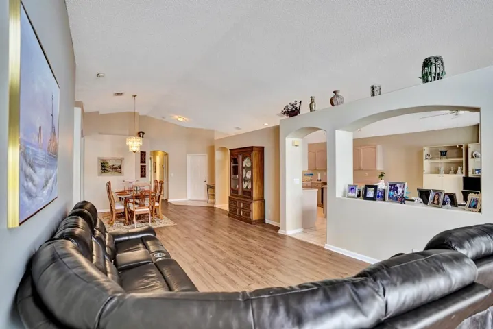 5886 Las Colinas Circle - 21