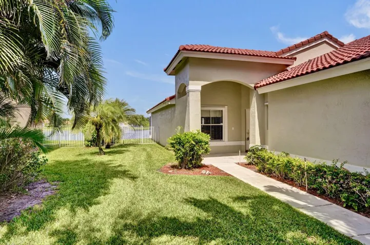 5886 Las Colinas Circle - 74