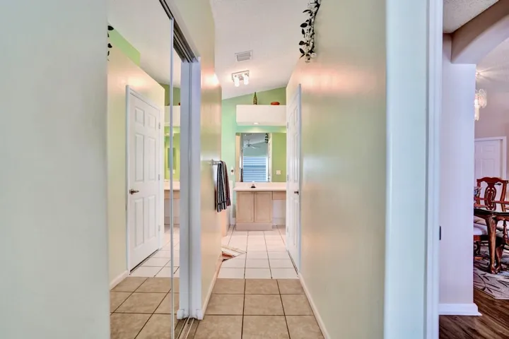 5886 Las Colinas Circle - 54