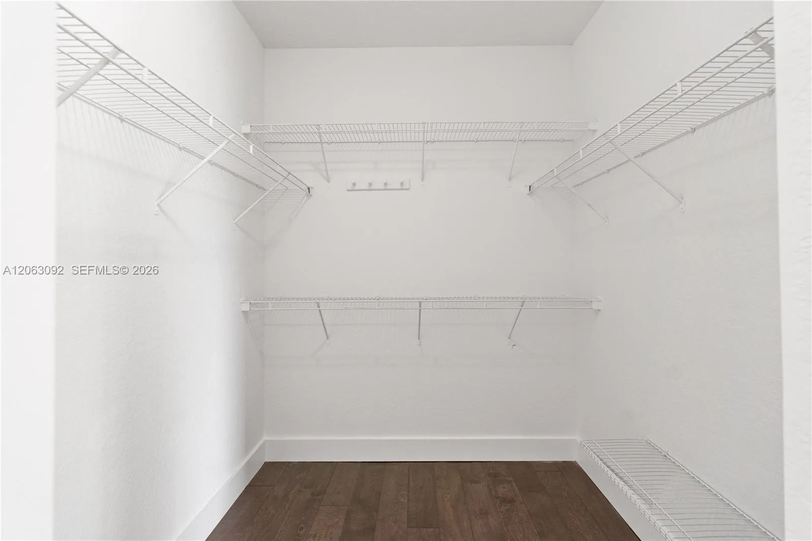 Property photo 120