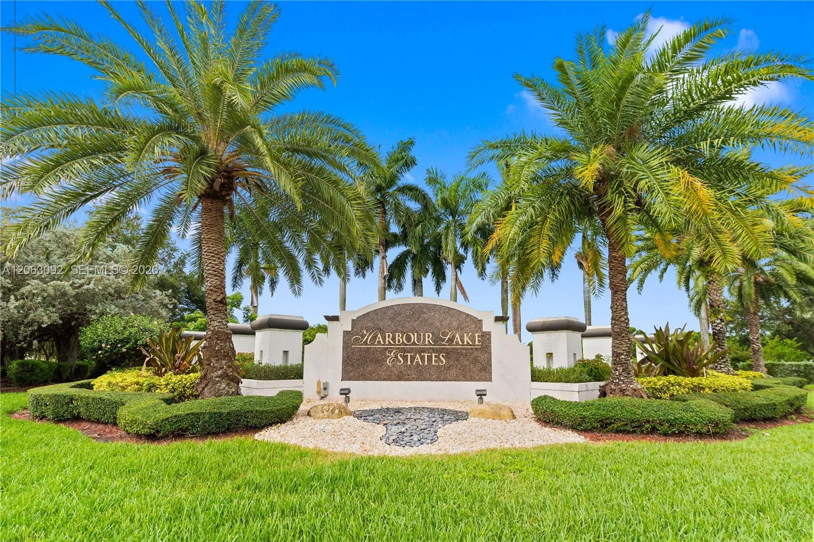 Property photo 201