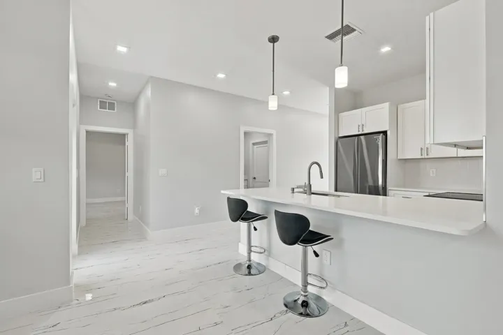 Sorex 281 Bali St SE NW Palm Bay Kitchen