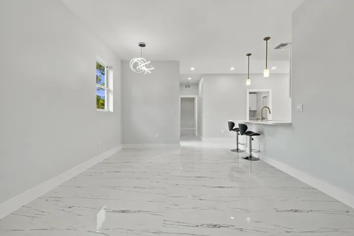 Sorex 281 Bali St SE NW Palm Bay Living-