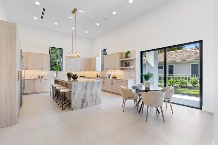11-2525 Seminole Circle WPB, FL-101