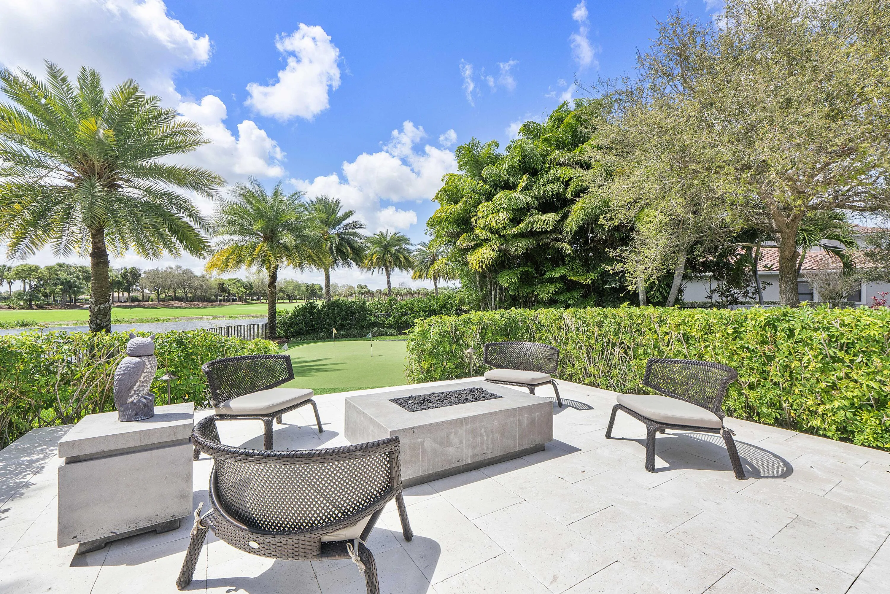 9840 Bay Leaf Ct_071