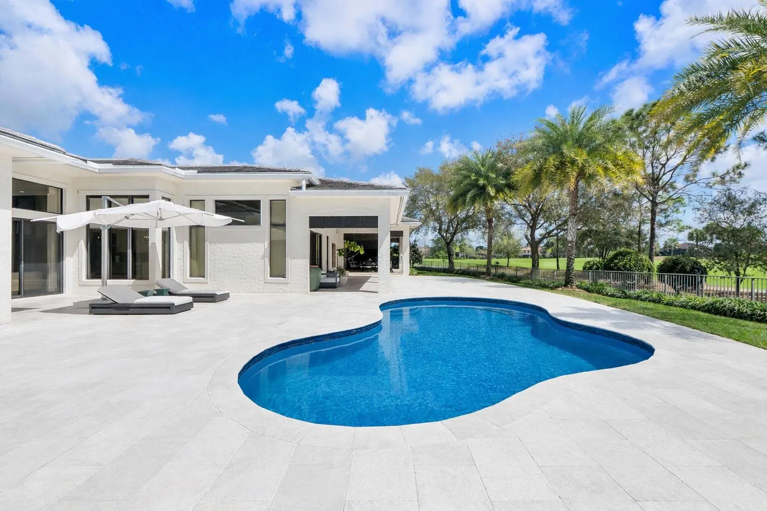 Pool 1