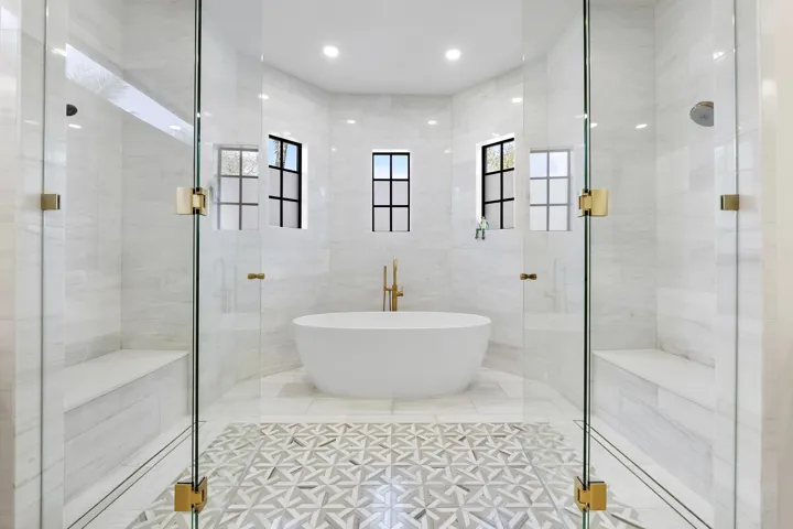 9840 Bay Leaf Ct_040