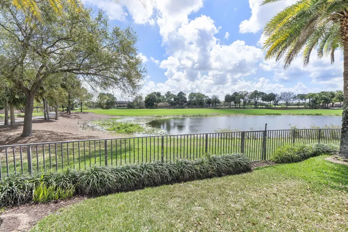 9840 Bay Leaf Ct_080