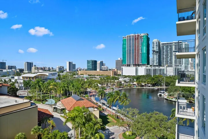 Additional view from Residence 1016N overlooking the New River, Las Olas area & downtown Fort Lauderdale skyline.