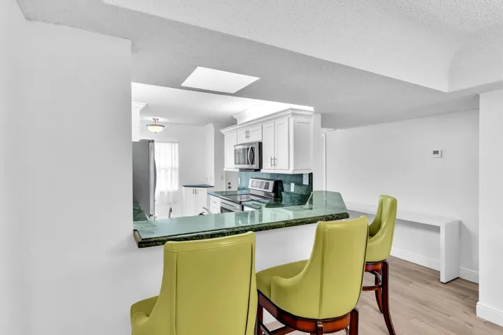 Kitchen counter