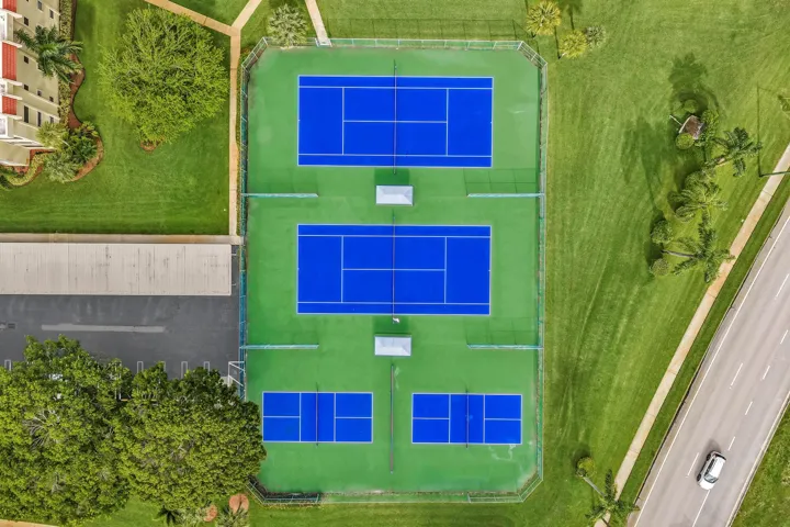 Tennis & Pickleball