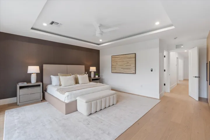 16-1131 NE 12th Ave Ft. Lauderdale, FL-1