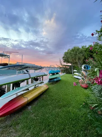 Paddle board Storage