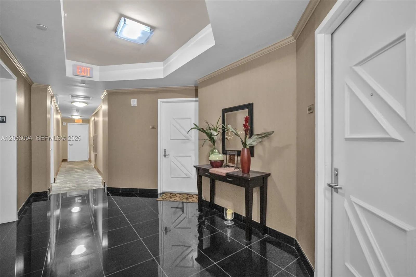 Semi-Private Elevator Foyer