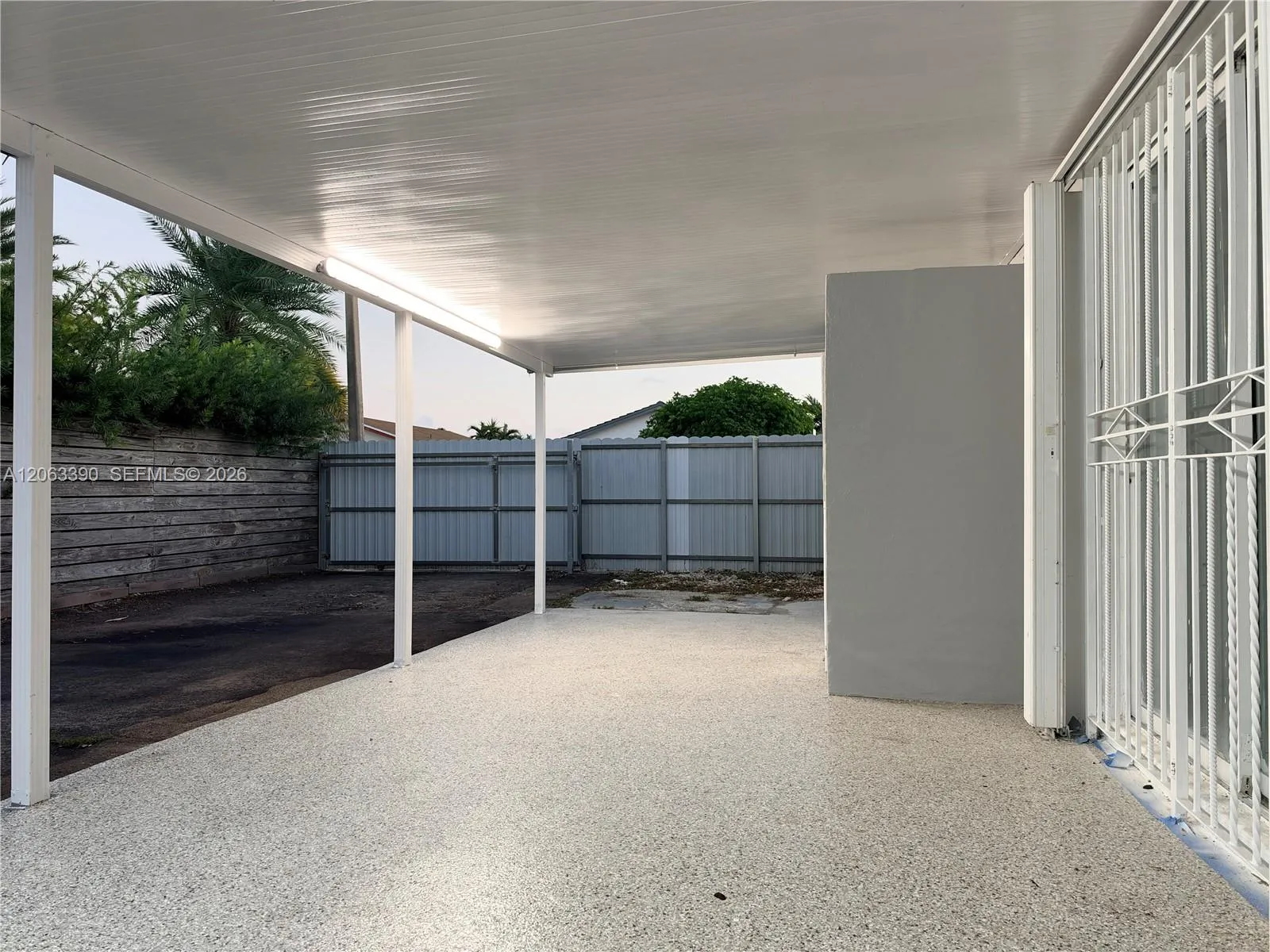 Property photo 28