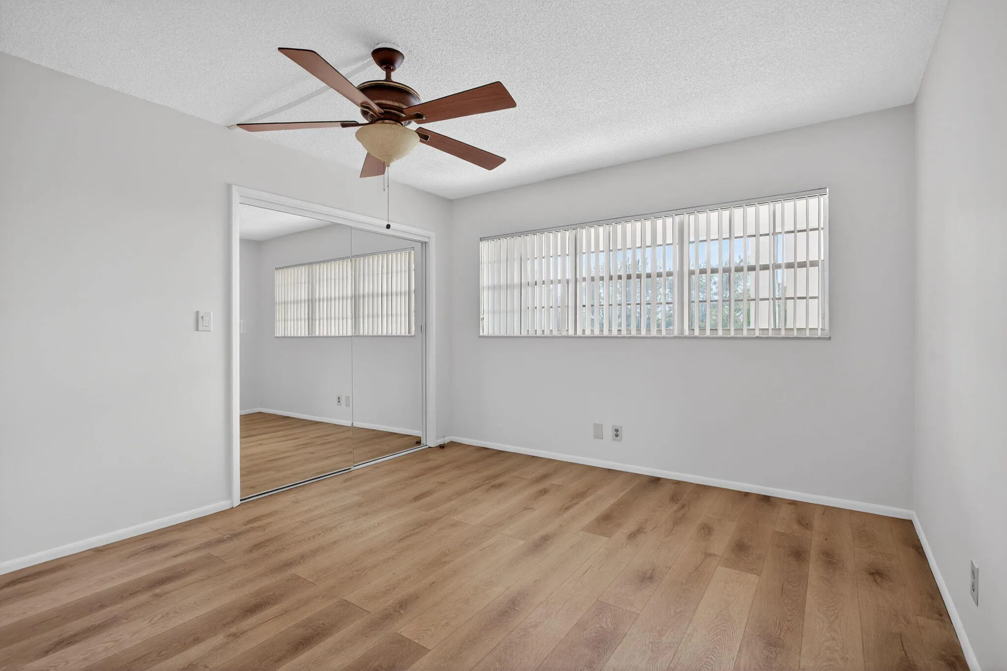 24-web-or-mls-2561 -2637