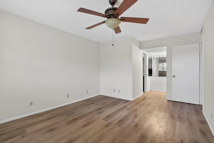 28-web-or-mls-2561 -2662