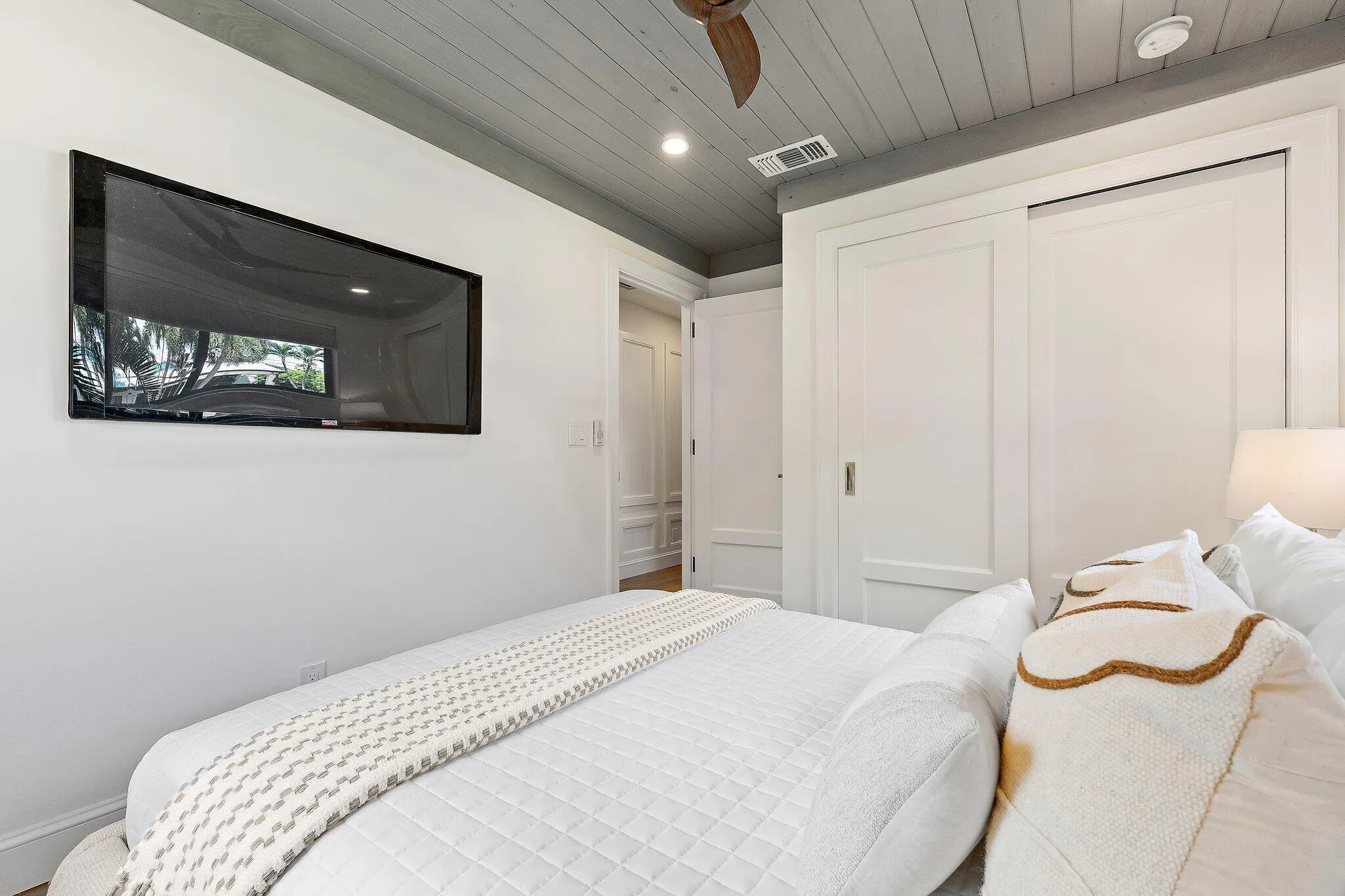 100-420GulfRd-NorthPalmBeach-SMALL