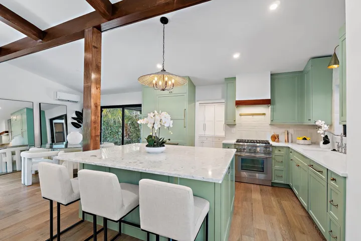057-420GulfRd-NorthPalmBeach-SMALL