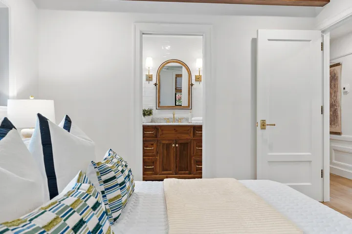 090-420GulfRd-NorthPalmBeach-SMALL