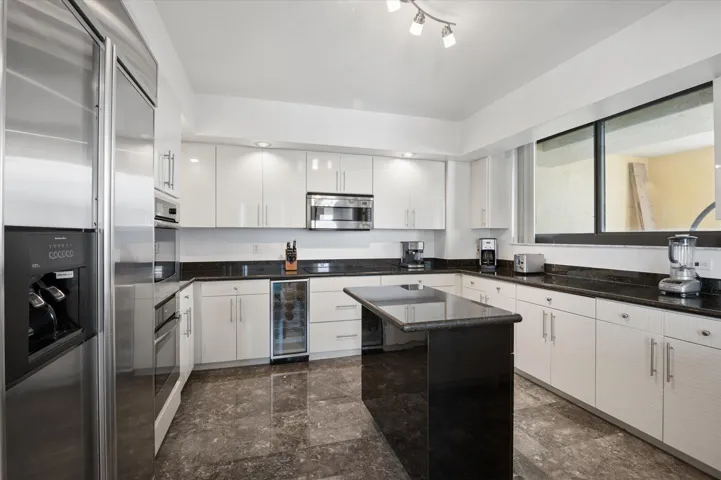 9-Kitchen 08- #PH3-8