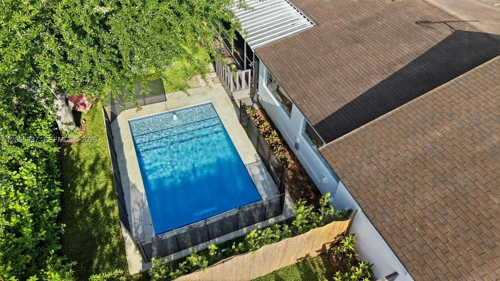 Property photo 36
