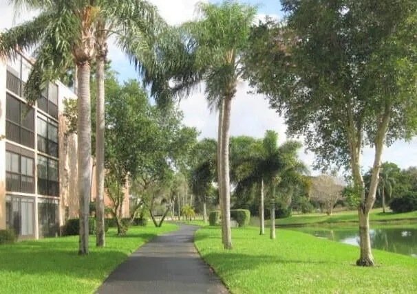 walk way