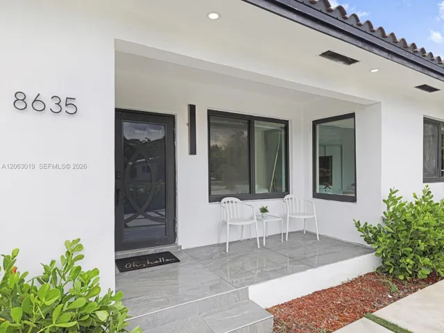 Covered Front Porch