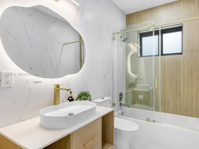 Hall Bath