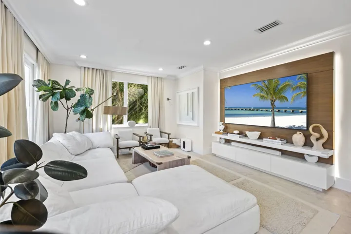 14 - 95-web-or-mls-MIK09961