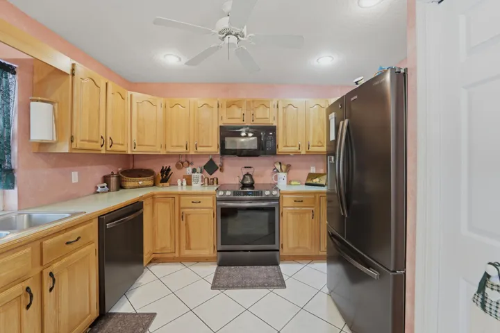 8645_SE_Alabama_place_Hobe_sound_007