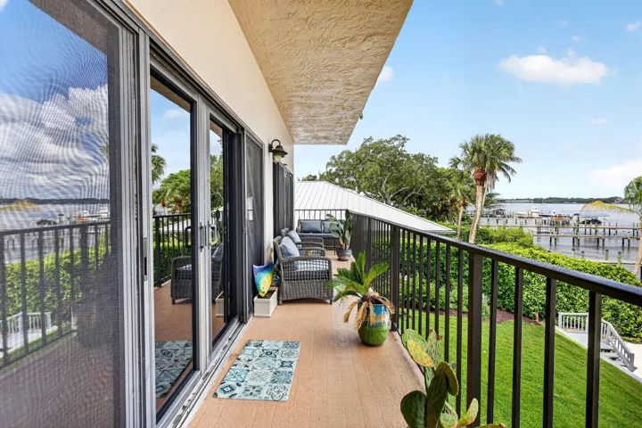 21-web-or-mls-5P1A9287