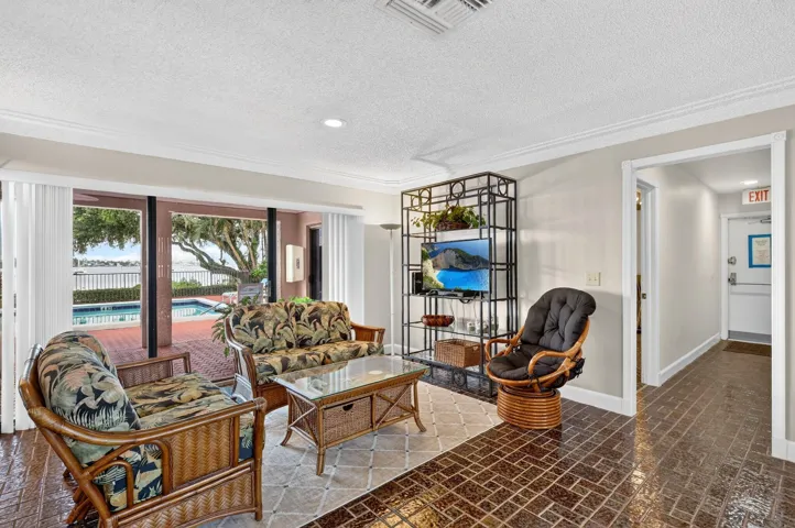 62-web-or-mls-5P1A9444